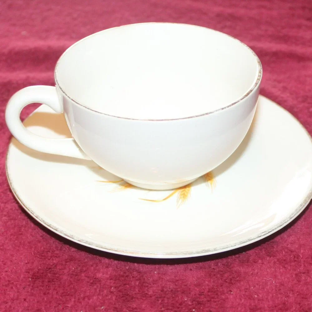 Home Laughlin vintage homer